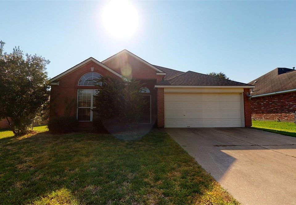 1st image of 238 Stuttgart Cir