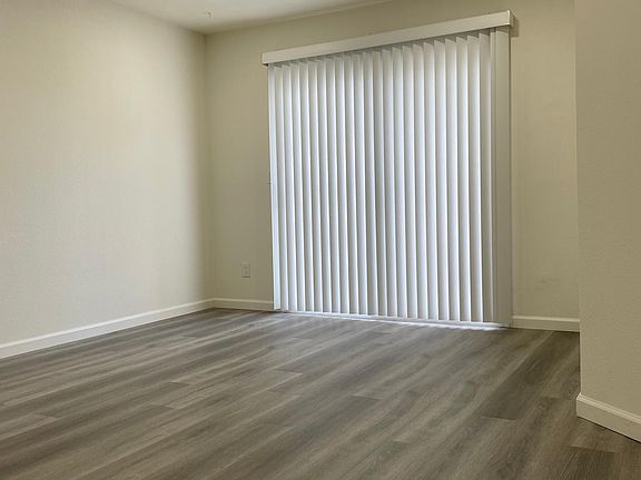 2nd image of 1474 Sierraville Ave
