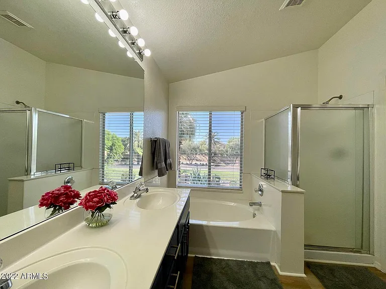 2742 W Ivanhoe St — Photo 30