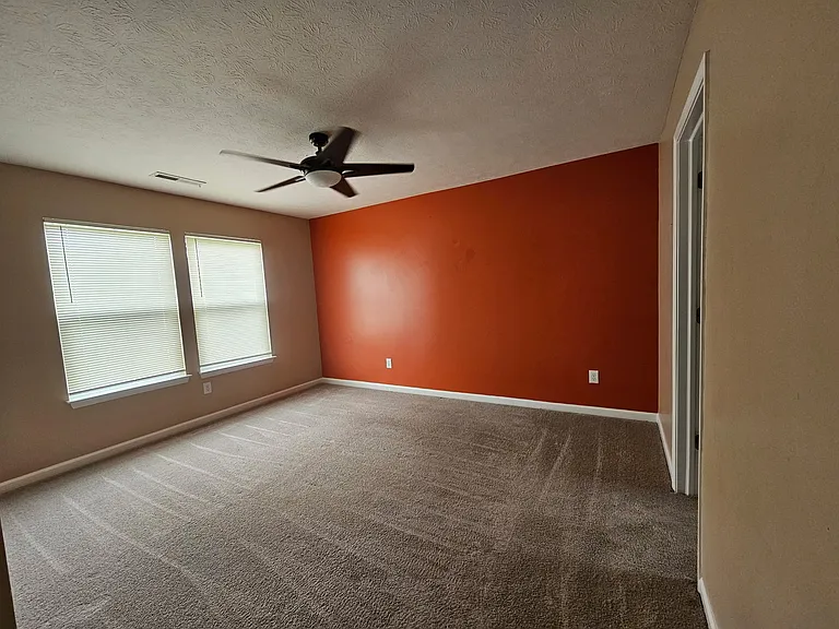 4085 Lassen Ln — Photo 9