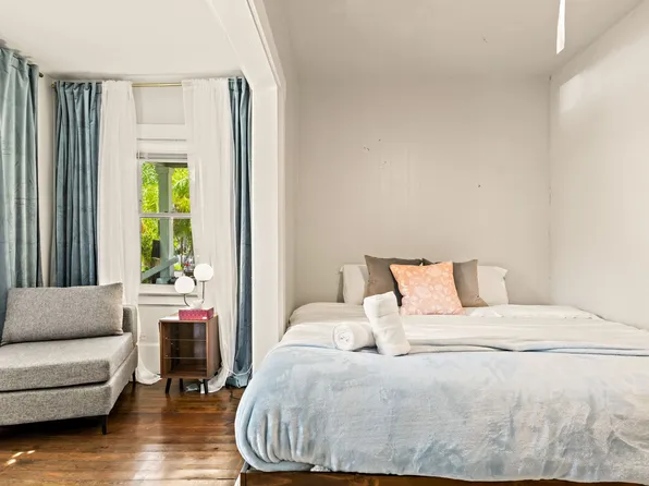 1013 5th St N, Saint Petersburg, FL