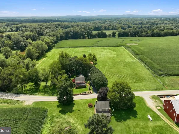 6505 Davidsburg Rd, Dover, PA 17315