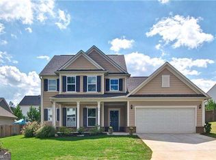 39 Clubhouse Way, Acworth, GA 30101