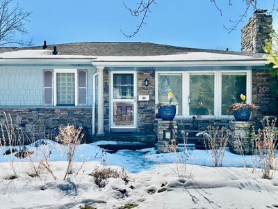 2438 Berwyck Rd SE, East Grand Rapids, MI, 49506