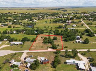 5808 Crest Rd, Joshua, TX 76058