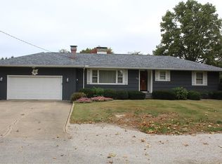 202 Connecticut Ave, Westville, IL