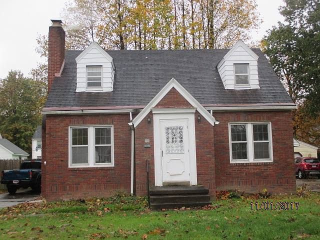 1st image of 217 Wychwood Ln