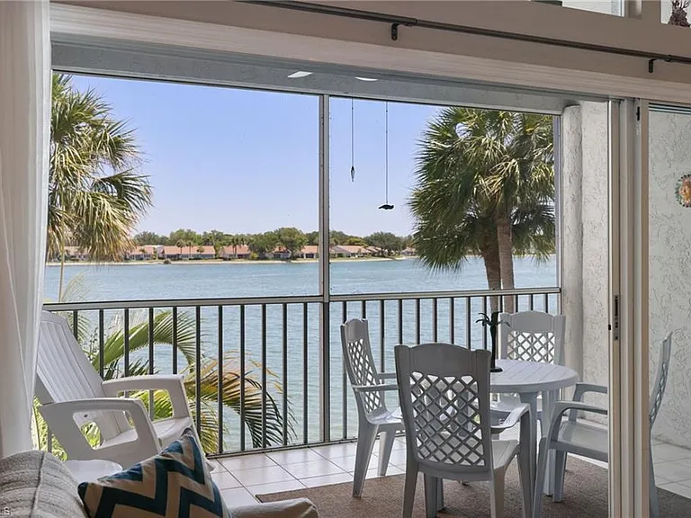 2541 Citrus Lake Dr #A-205 — Photo 7