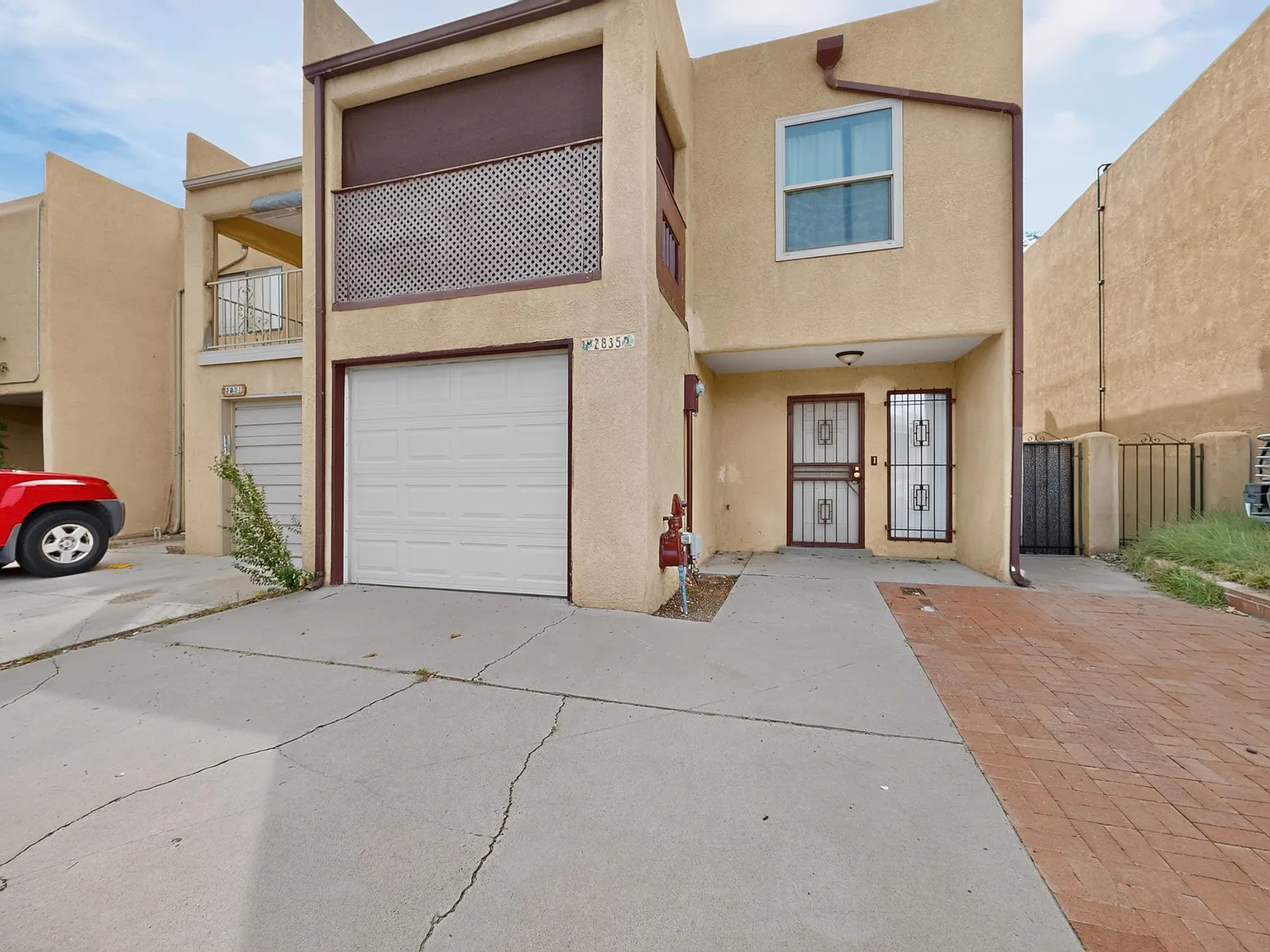 2 bed, 2.5 bath, 1400 sqft, $1,800 — Photo 4