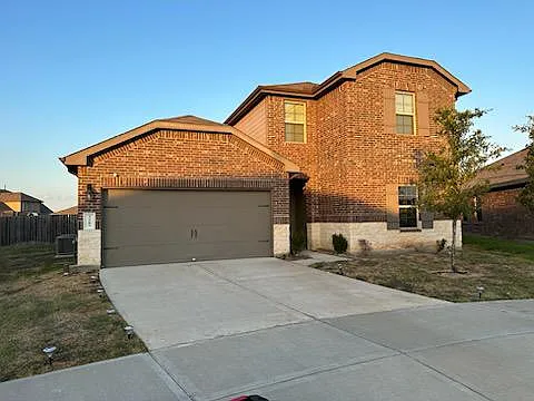 3207 Sumac Dr