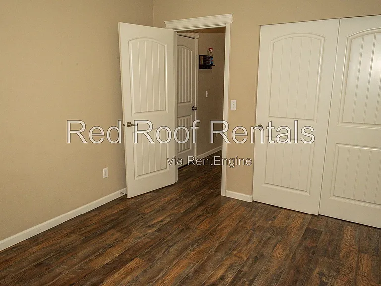 1441 Farina Loop SE — Photo 24