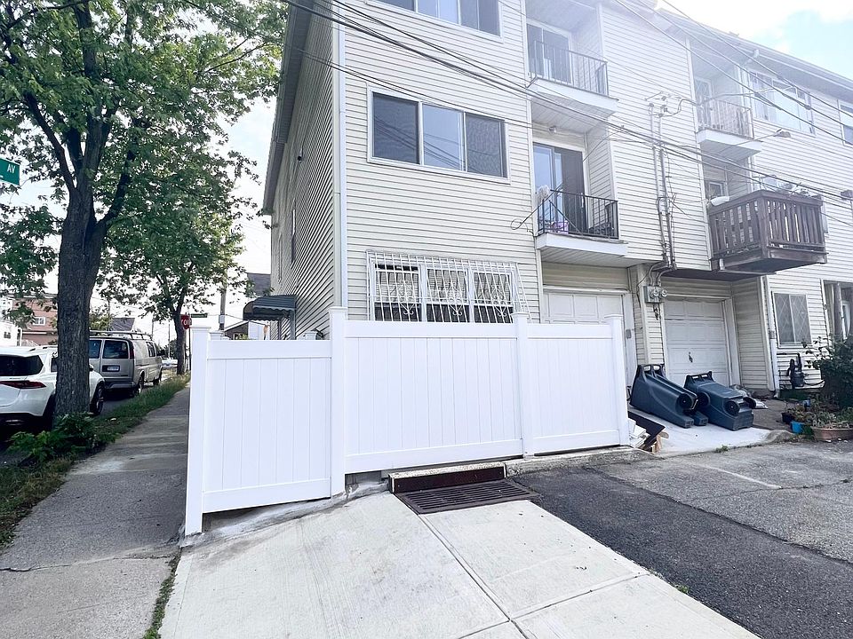 1st image of 361 Mosel Ave