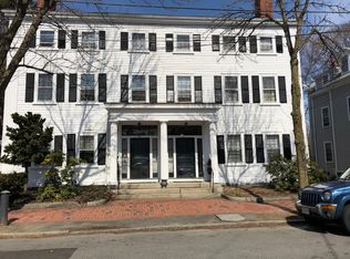 128 Federal St APT 3, Salem, MA 01970