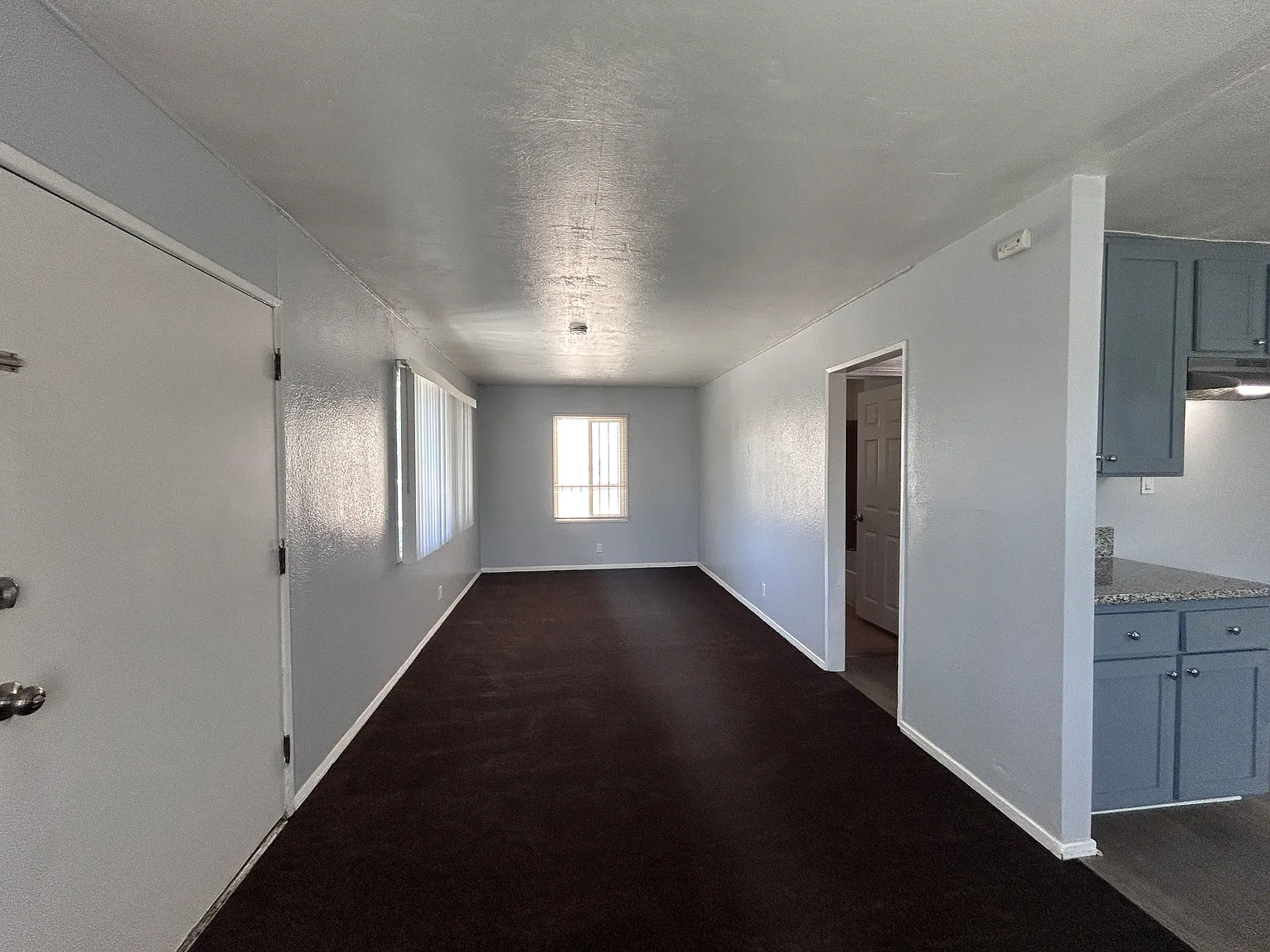 3 bed, 1248 sqft, $3,300 — Photo 2