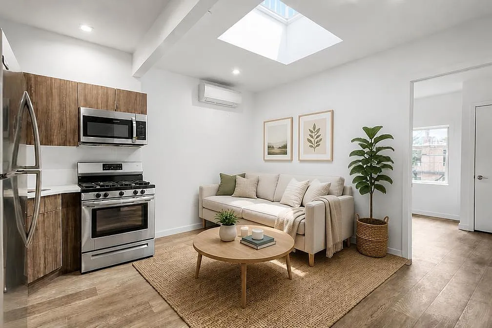 773 Hart Street — Photo 1