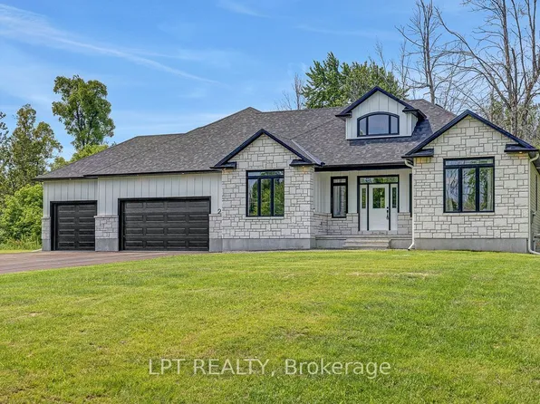 23 Skeel Ct, Ottawa, ON K0A 1B0