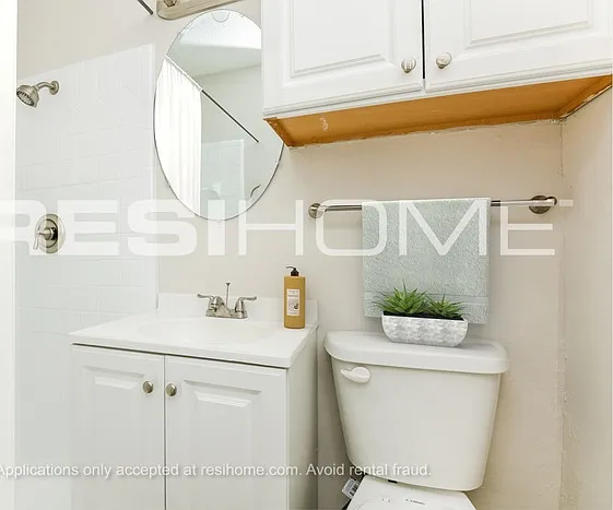 1304 Lyric Dr — Photo 11