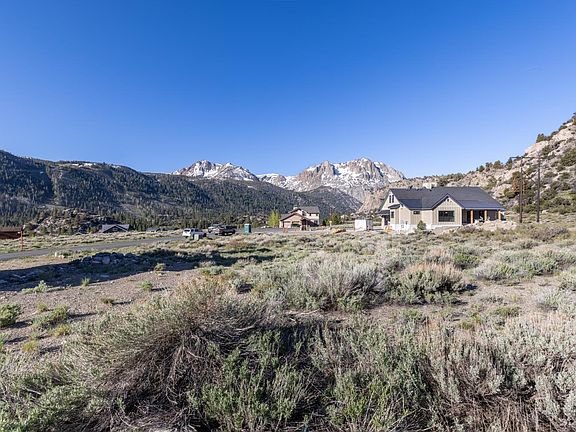 3rd image of 30 Alpenglow Ct