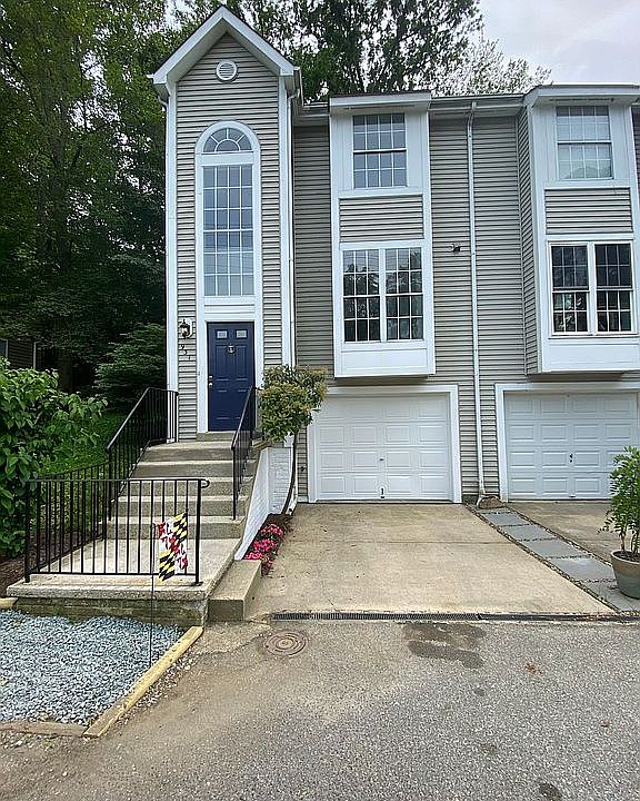 1st image of 931 Forest Hills Ave