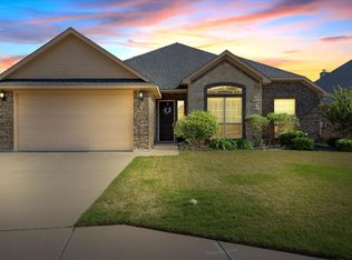 4425 Logan Cir, Granbury, TX 76049