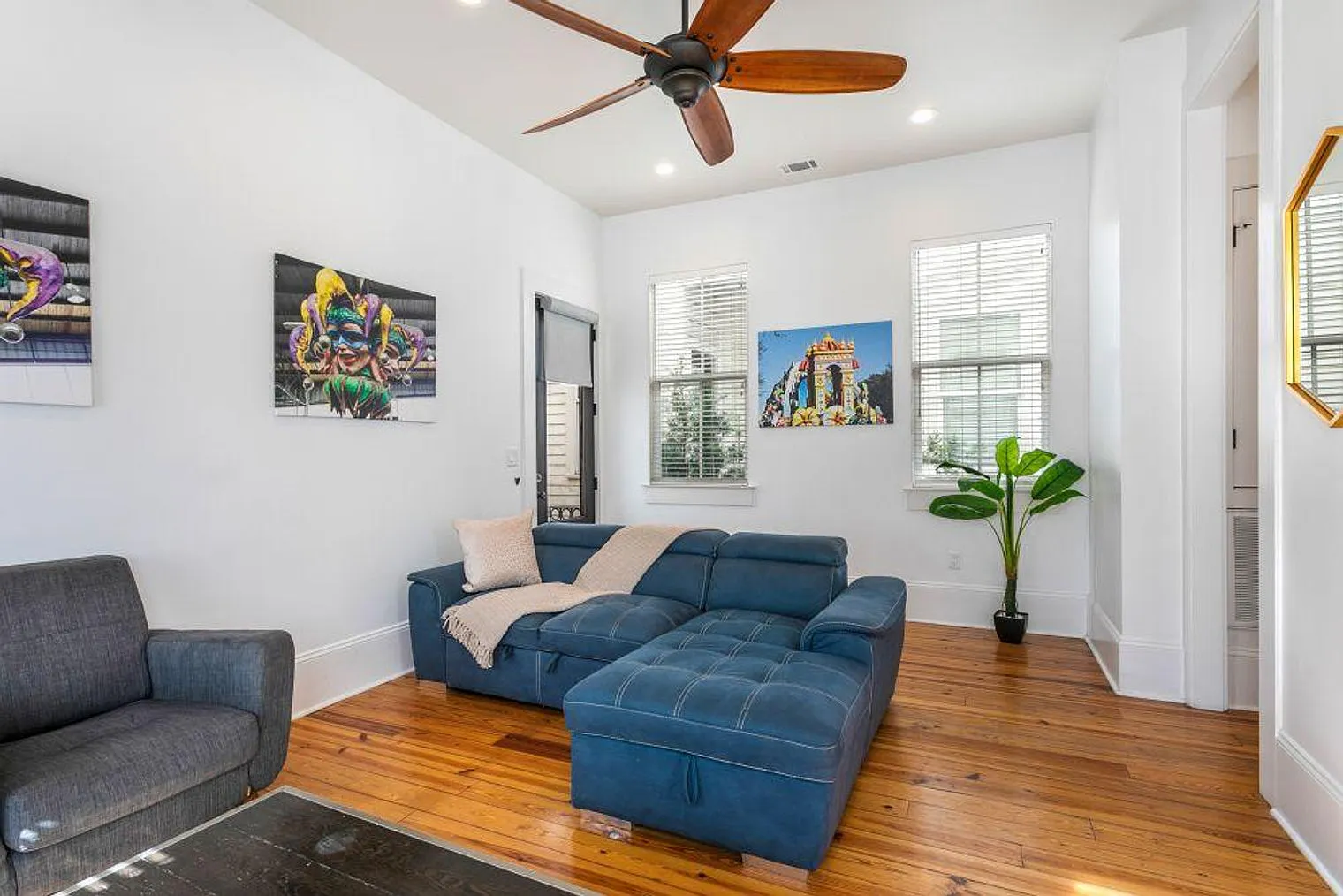 3 bed, 3.0 bath, 1496 sqft, $9,225 — Photo 1