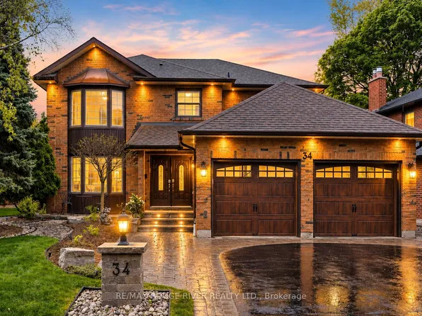 34 Glen Hill Dr, Whitby, ON L1N 7A1