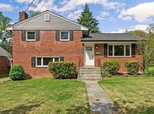 4906 Ertter Dr, Rockville, MD 20852