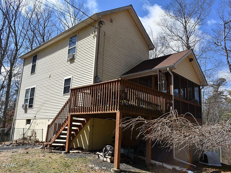 1st image of 107 Tiffany Ct