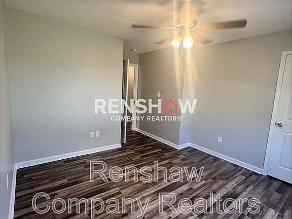 2nd image of 471 Dana Ave