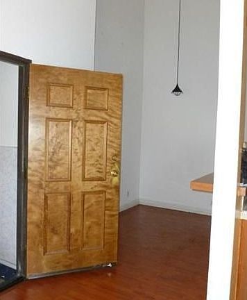 4th image of 1432 W 227th St APT 5