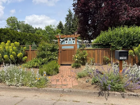 1745 W 14th Ave, Eugene, OR