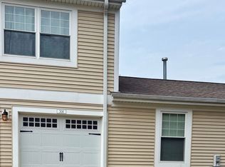 306 Russet Way, Vernon Hills, IL 60061