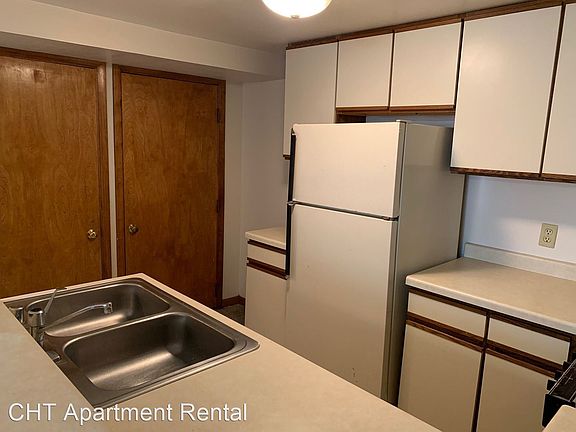 4th image of 110 W Gilman St #10578747