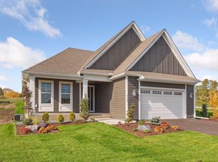 9700 Liberty Ct, Eden Prairie, MN 55347