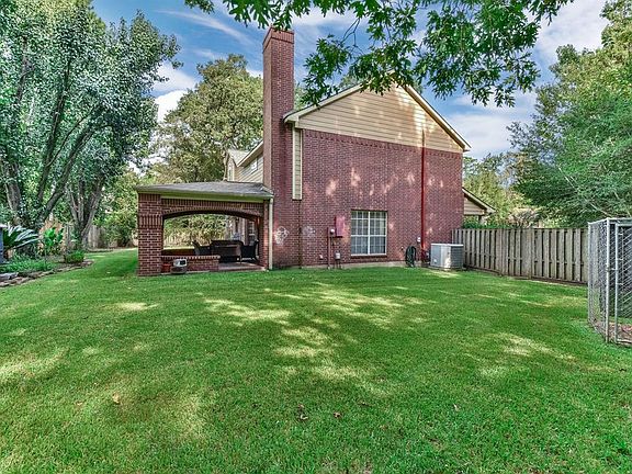 Plenty of green space for running, playing and pets