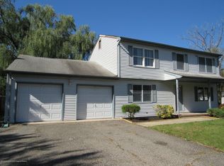 648 Coolidge Ave, Toms River, NJ 08753