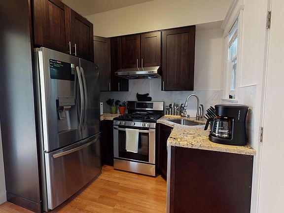 5th image of 1378 Vallejo St