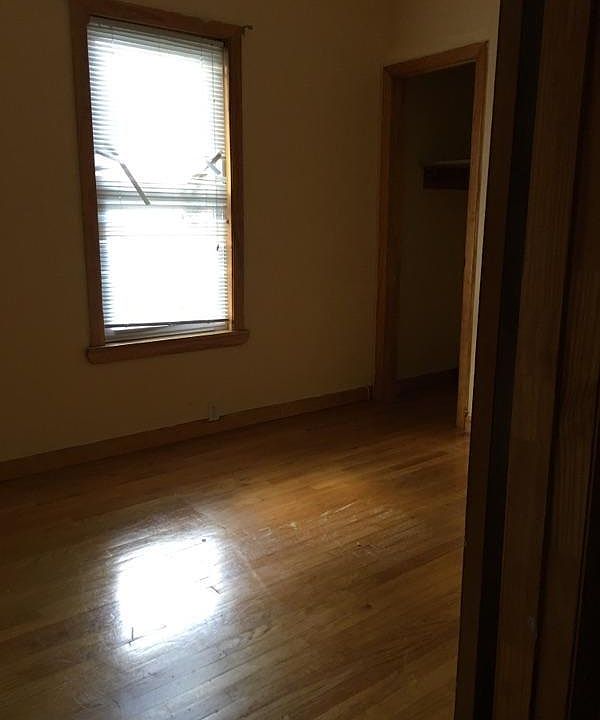 1st image of 52 Copeland St #1