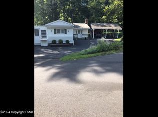 218 R Own Lake Trailer Ct, Stroudsburg, PA 18360