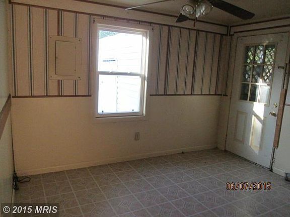 4th image of 22010 Mojave Dr