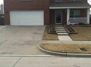 1002 Dove Trl, Arlington, TX 76002