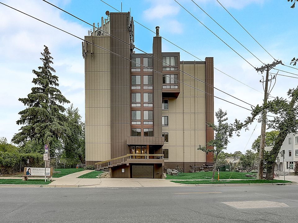 1st image of 2800 44th St W #208