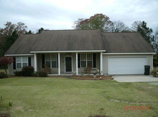 56 Paradise Lake Rd, Tifton, GA 31794