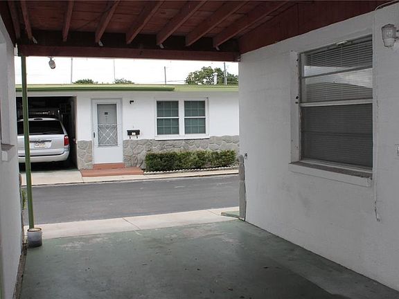 4th image of 6165 58th St N APT 8J