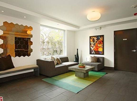 5th image of 900 S Westgate Ave APT 204
