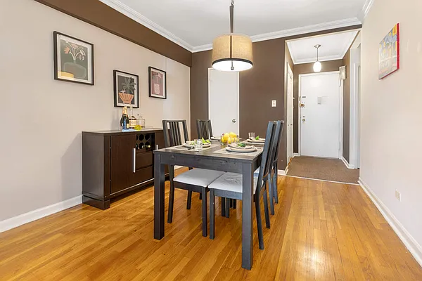 Sold by House-N-Key Realty | media 9