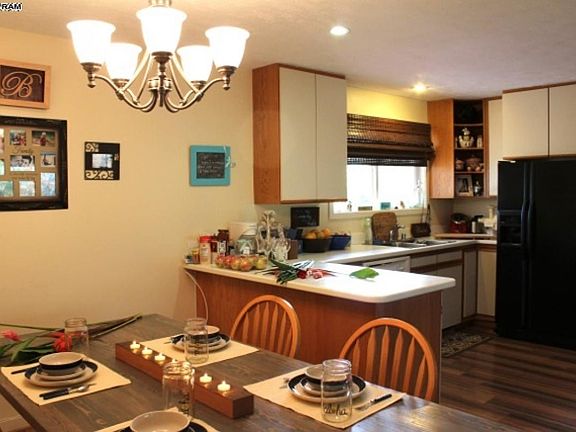 2nd image of 2736 Iolani St