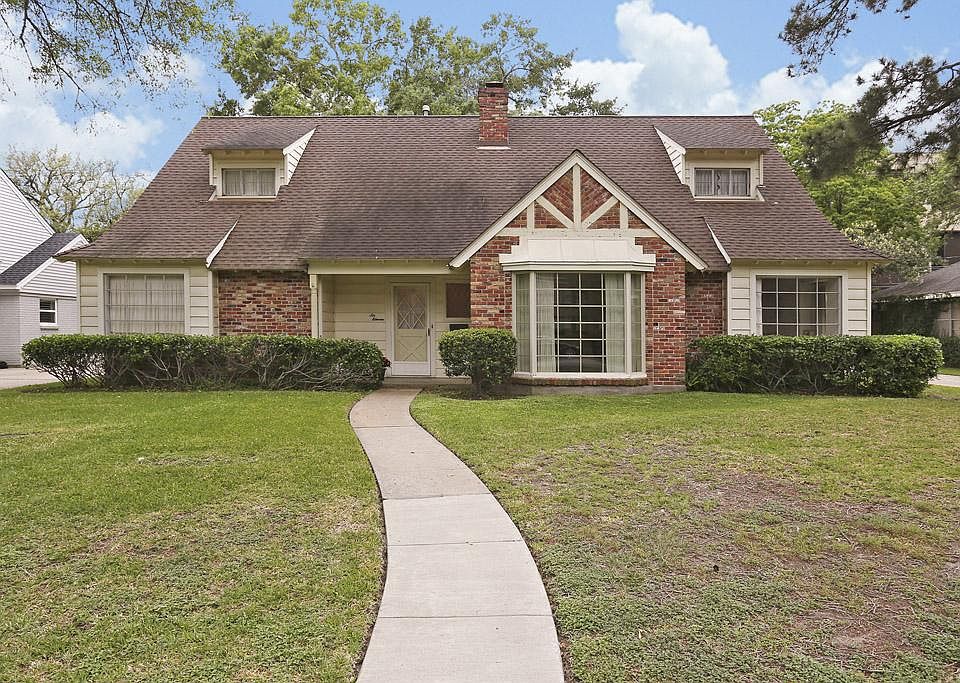 1st image of 611 Bendwood Dr