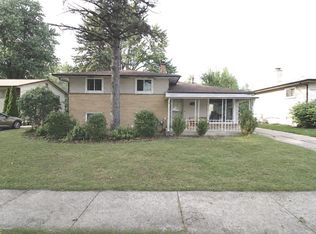 2131 Koper Dr, Sterling Heights, MI 48310