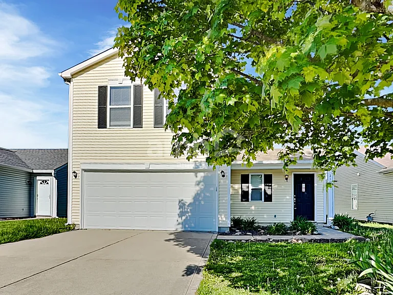 2162 Providence Dr — Photo 1